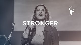 kalley - Stronger | Moment