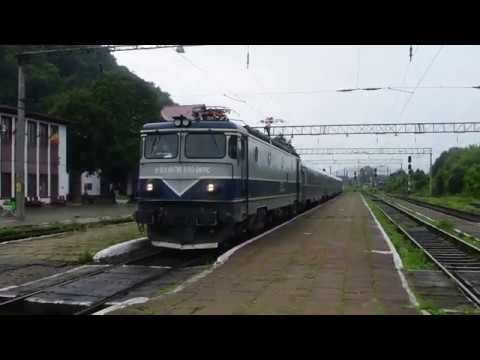 EA-799 a Depoului Suceava paraseste statia Dej-Calatori cu trenul IR-1833 cu intarziere de 2 ore