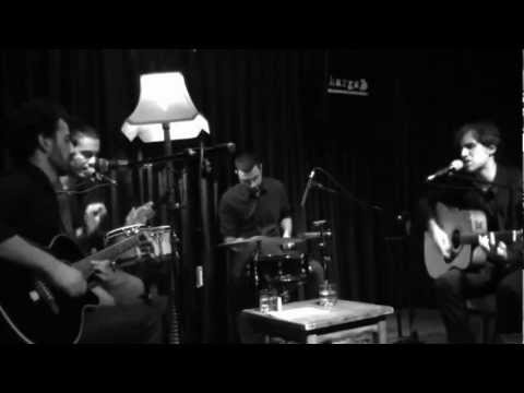 Halimden Konan Anlar - Introlu Falan Cumhuriyeti (Karga Akustik)