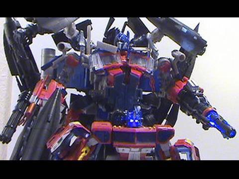 Video review of the TFC-005 Gear of War 2 LED Set