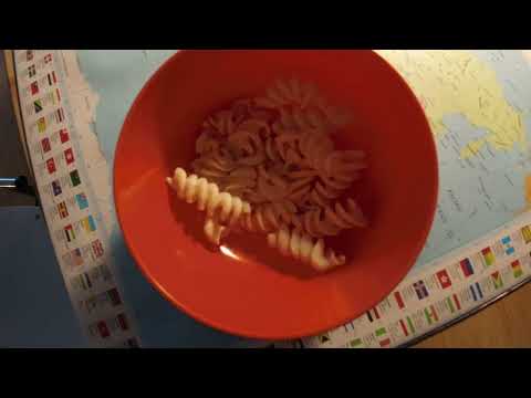 MongoTV_9386 - Del 4 - SPISER SKÅL CHIPS MANDAG AFTEN