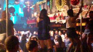 Dj Pointblanc Doing his thing at roxy nightclub in orlando.. 1/2/2011....