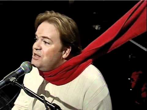 Snoopy's Christmas - Christmas Bells (Snoopy v Red Baron)