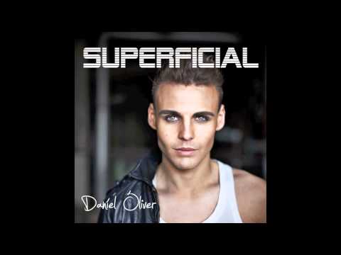 Daníel Óliver - Superficial