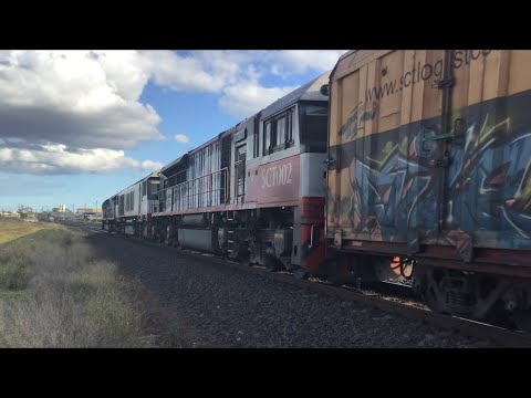 4PM9 SCT freight with SCT012 CSR001 and SCT002 + crew car mid train at North Geelong 27//3/2021