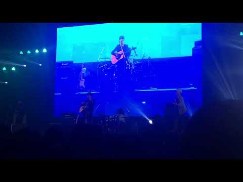 171111 SOUTHCLUB MUSIC FANMEETING IN BANGKOK - Champagne Supernova  (cover)