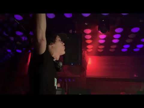 Simas @ Parrots 2 Years at Club Vibe