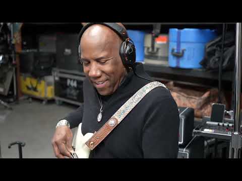 "Three Worlds in Atmos Performance Funky Jam" Performance (Powered by Mobile Sessions & Shure)