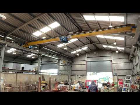 APPROX 45ft WALTER WATSON 5 TON 3 PHASE OVERHEAD CRANE