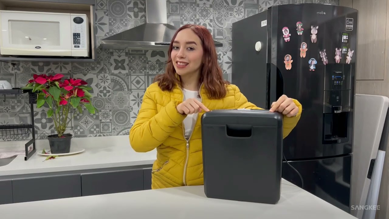 SANGKEE Trituradora De Papel 6 Hojas/10 Litros Para Hogar Y Oficina