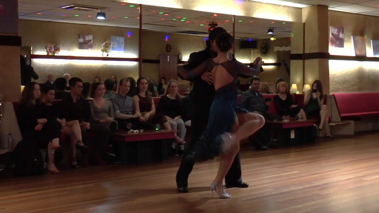 Carolina del Rivero & Donato Juarez in Milonga Dominguera (4) "Tango Triste" A.Muchy - Ezio Bosso