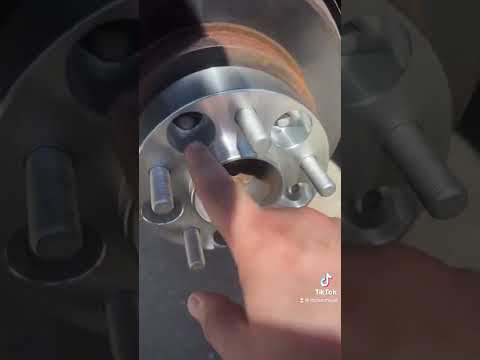Installing hubcentric spacers on my sn95 mustang