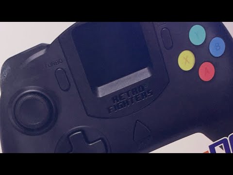 RetroGroovTV Reviews: Retro Fighters Striker DC gamepad “ Black “