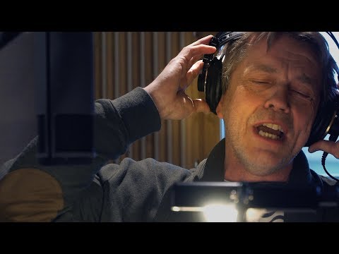 Skymning gryning - Vandrarens väg. Solist: Sören Lillkung