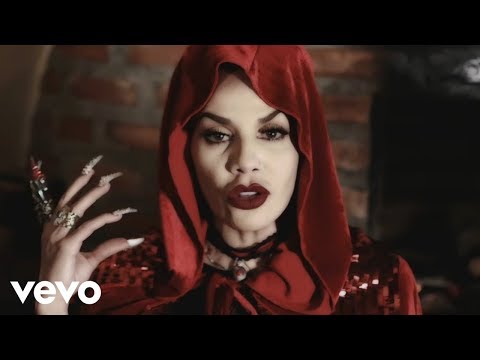 Ivy Queen - El Lobo del Cuento (Video Oficial)