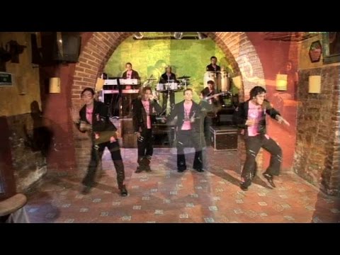 Chicos Aventura - Muñeca Esquiva (Videoclip Oficial)