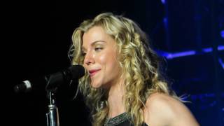 The Band Perry &quot;Don&#39;t Let Me Be Lonely&quot;  Live @ Ceasars Circus Maximus Theatre