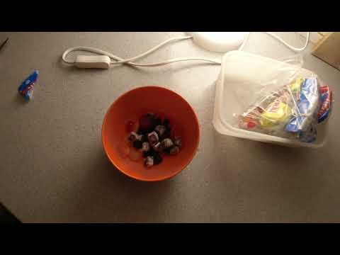 MongoTV_10221 - SPISER SKÅL SLIK TIRSDAG AFTEN