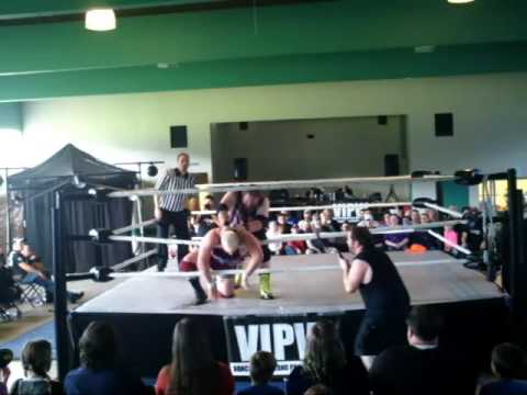 VIPW Champion, Eddie Osbourne vs Mike Everest - VIPW