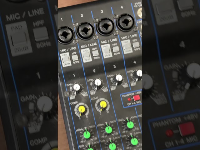 Vídeo relacionado con Beufee Preamplificador De Micrófono, Preamplificador De Micrófono De Salida Phantom Power XLR De 48 V para Cualquier Equipo De Grabación De Música con Micrófono De Condensador, Negro