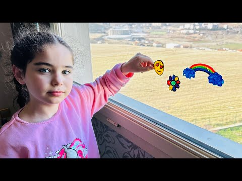 I MADE A STICKER ON THE GLASS WITH REMOVABLE PAINT!! ELIF SINEM WAS SHOCKED!!