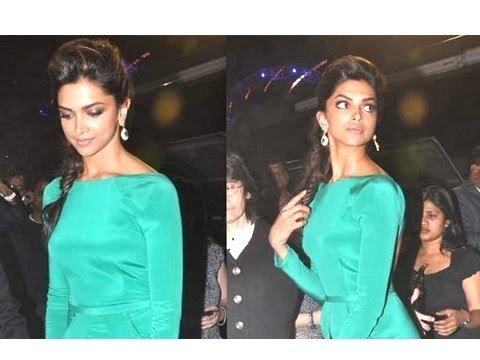 download lagu mp3 mp4 Bollywood Style Check, download lagu Bollywood Style Check gratis, unduh video klip Bollywood Style Check