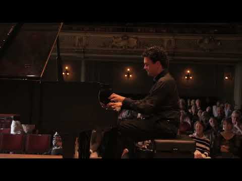 Rossini - Ginzburg : Figaro's aria