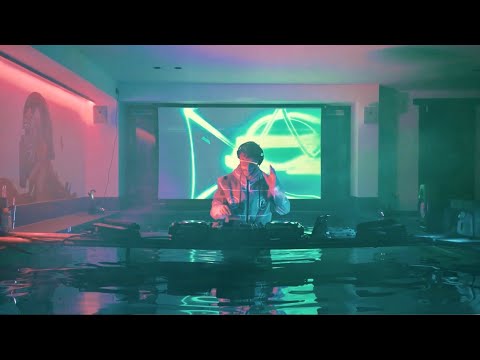 Don Diablo Live From His Swimmingpool | Don't Try This At Home!