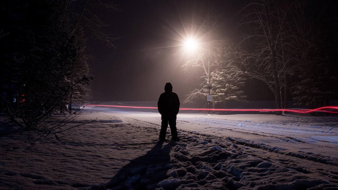 UM MUNDO ONDE APENAS EU NÃO EXISTO - História Narrada | História para dormir