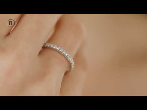 BAUNAT - 0.35 carat eternity ring in white gold with round diamonds