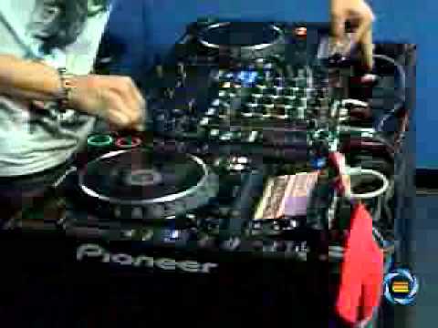 Alex Höing @ www.Voltaje.fm Oct 4 2012 RadioShow en vivo