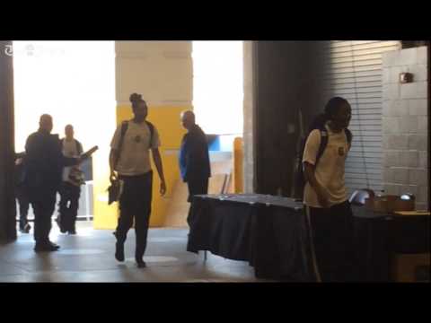 Gamecocks, Coates arrive for semifinals