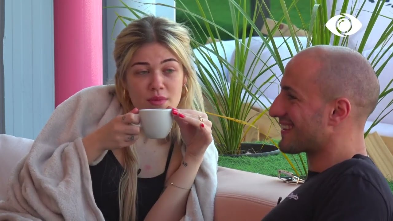 Kristi flirton me Keisin