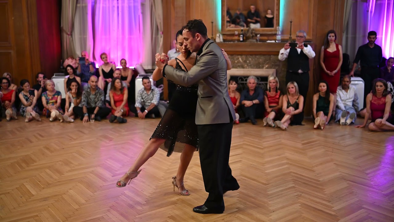 Video thumbnail for Maximiliano Cristiani & Antonella Terrazas @El Sabor de Hungría #1