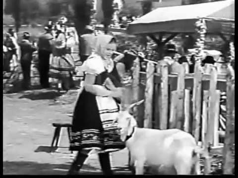 Deanna Durbin in "Spring Parade" (1940)