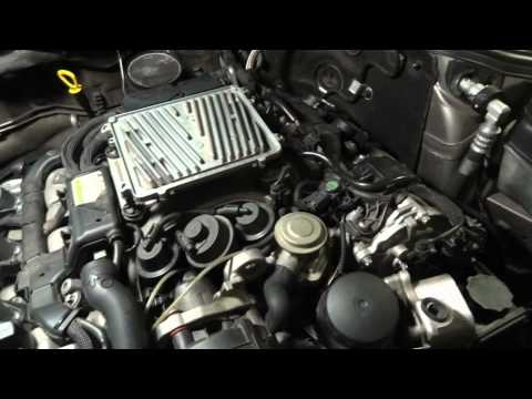 Mercedes-Benz E350 How to change a single fuel injector part 1.avi