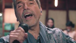Es Que Tú Music Video