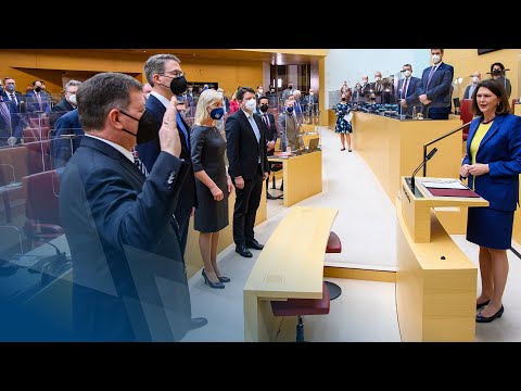 Vereidigung neuer Kabinettsmitglieder (23.02.2022) - Bayern