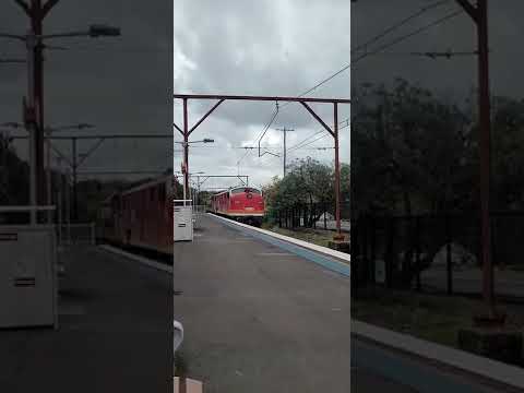 ChumRail 42103 leading a downtrain through Blaxland 21.05.2022