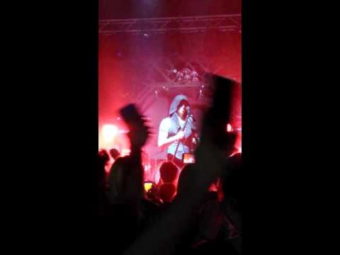 The Dark Tenor- River flows on the edge (live in Bochum)