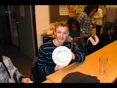 Abschlussklasse 10B Firtz-Henkel-Schule ;)