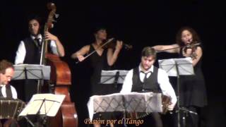 ORQUESTA PABLO VALLE SEXTETO Interpretando el Tango A LA GRAN MUÑECA en LA MILONGUITA