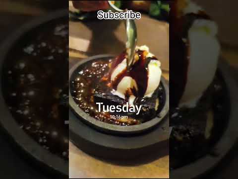 #brownie sizzler with ice cream 😋😋#the perfect treat to melt your heart 💕💕