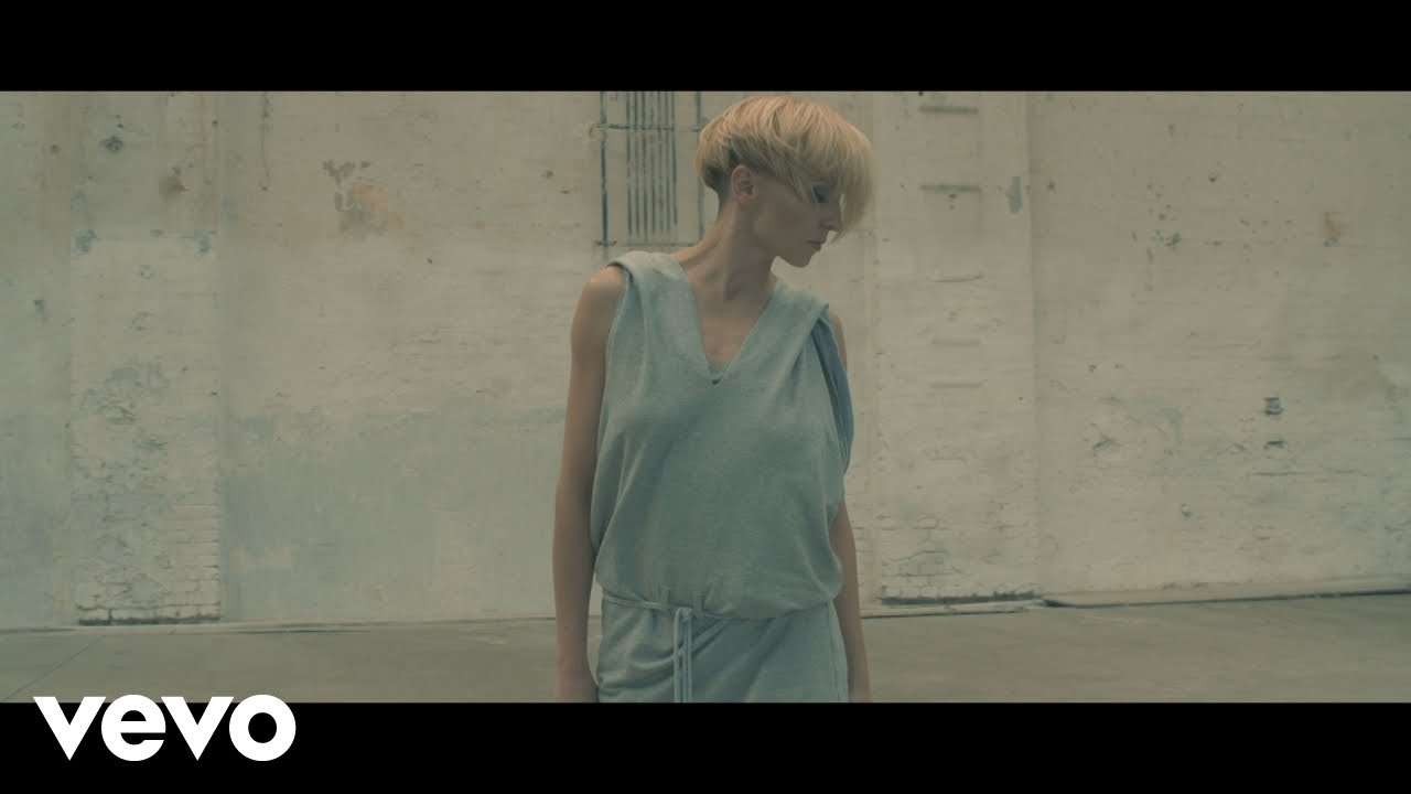 Anna Wyszkoni — Dzieki Za Dzwieki