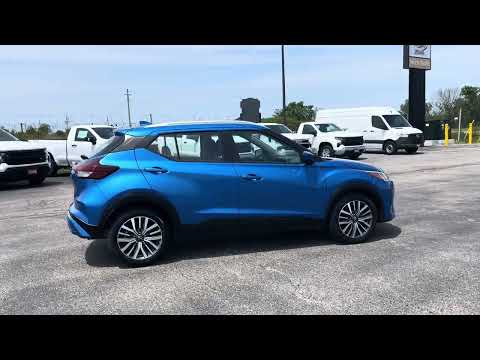 2025 Nissan Kicks Play SV FWD in Blue for sale at Lally Chevrolet Ltd. in Tilbury, ON
