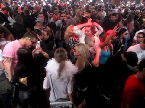 Lazardi & Mark M's Birthday 2010 at Space Miami - World Sounds Brazilian Carnival