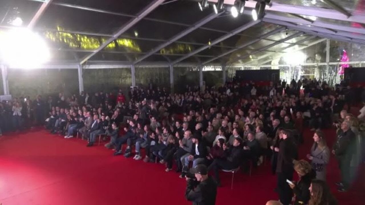 Applausi ad Atreju per Rom Braslavski, rapito il 7 ottobre da Hamas e liberato dopo 738 giorni