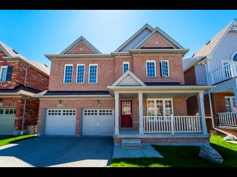 87 Decourcy Ireland Circle, Ajax