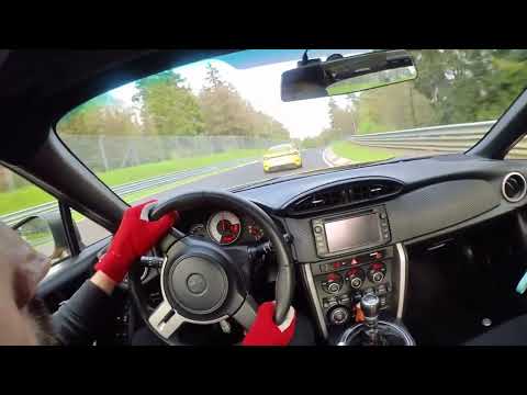 Nurburgring clip: Porsche GT4 vs Toyota GT86 - An improbable battle