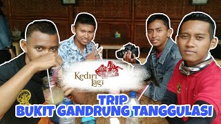 preview picture of video 'Trip Bukit Gandrung Tanggulasi, Kab. Kediri'